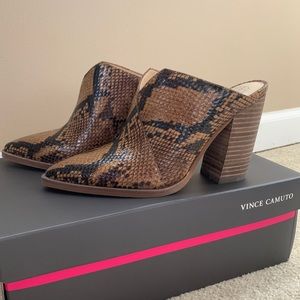 Vince Camuto snake mule